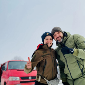 Sarah Haváčová a Ondřej Brett na Ukrajině. 