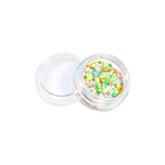 Pokud se nebojíte odvázat, můžete zkusit i výraznější barvy, jako nabízí třeba tyto třpytky od Mastero Milano. Pořídíte je za 49 Kč.