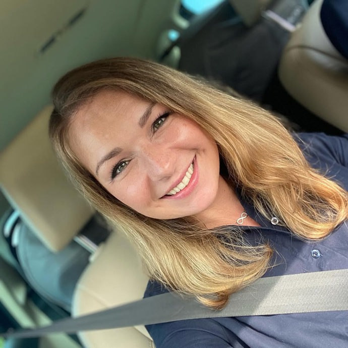 FOTO: Bára rozdávala energii všem svým posluchačům. – stránka 1