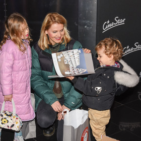 Oliverka potěšila dárková taška.