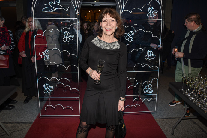 FOTO: Herečka Michaela Dolinová. – stránka 1