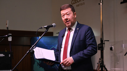 FOTO: Tomio Okamura během svého projevu.