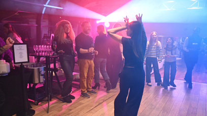 FOTO: Ben Ahmed Ines si užívala večer.