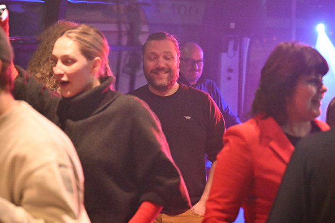 FOTO: Felix Slováček mladší se usmíval od ucha k uchu. – stránka 2