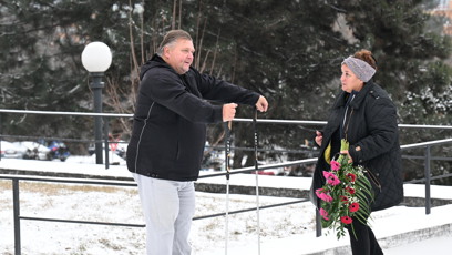 FOTO: Rodina a přátelé se loučí s Pavlem Nečasem.