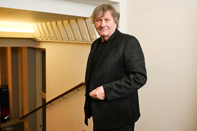 FOTO: Stanislav Hložek na plese Spolu s hasiči. – stránka 3