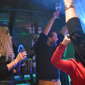 Felix Slováček mladší se odvázal.