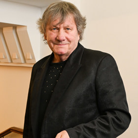 Stanislav Hložek na plese Spolu s hasiči.