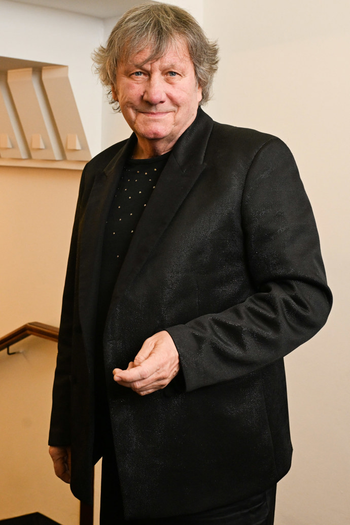 FOTO: Stanislav Hložek na plese. – stránka 2