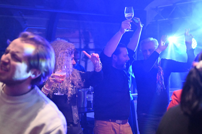 FOTO: Felix Slováček mladší pořádně zatrsal. – stránka 24