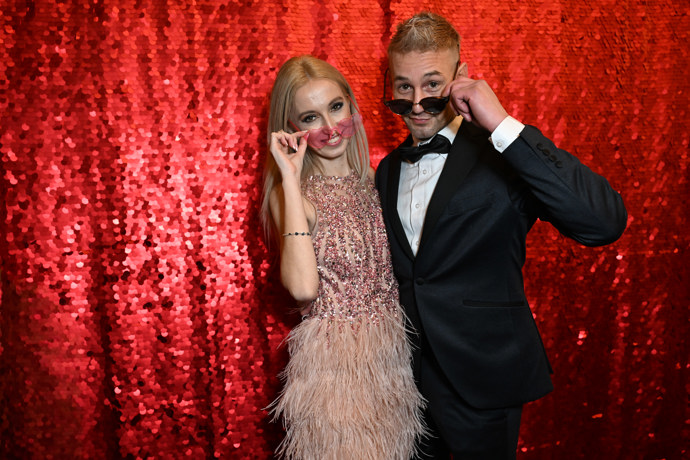 FOTO: Dvojice měli skvělou náladu. – stránka 6