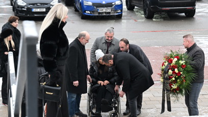 FOTO: Rodina a přátelé se v Brně loučí s hercem Pavlem Nečasem.