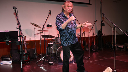 FOTO: Stanislav Hložek během vystoupení.