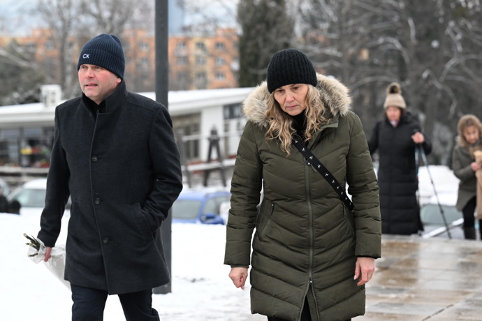 FOTO: Rodina a přátelé se v Brně loučí s hercem Pavlem Nečasem. – stránka 82