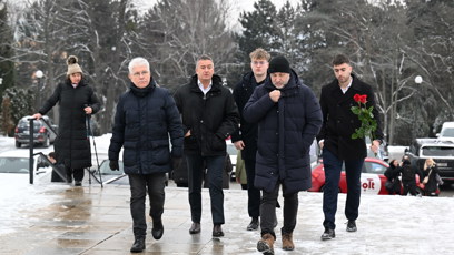 FOTO: Rodina a přátelé se v Brně loučí s hercem Pavlem Nečasem.