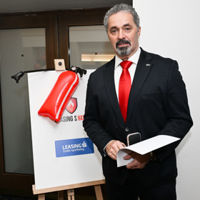 Martin Dejdar na plese Spolu s hasiči. 