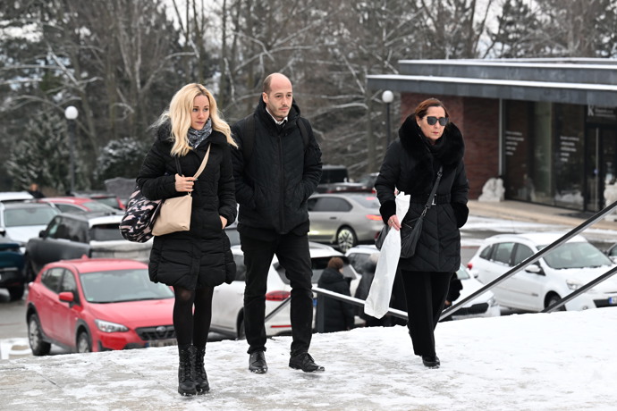 FOTO: Rodina a přátelé se v Brně loučí s hercem Pavlem Nečasem. – stránka 78