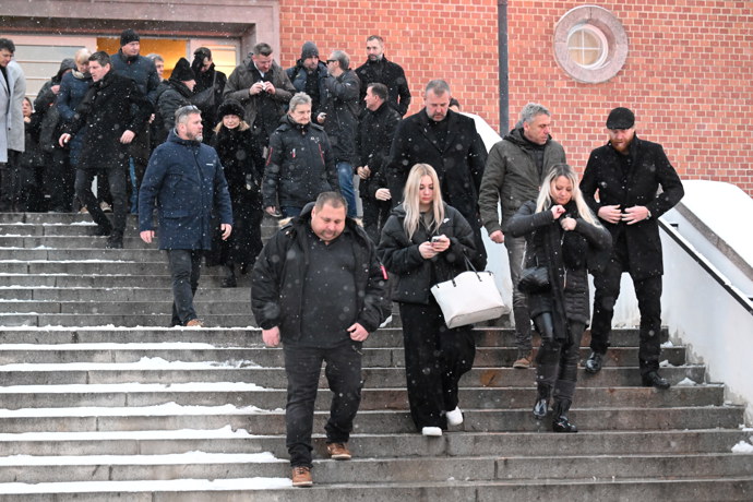 FOTO: Poslední rozloučení s hercem Pavlem Nečasem proběhlo v Brně. – stránka 50