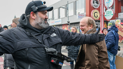 FOTO: David Novotný s režisérem Michalem Samirem.