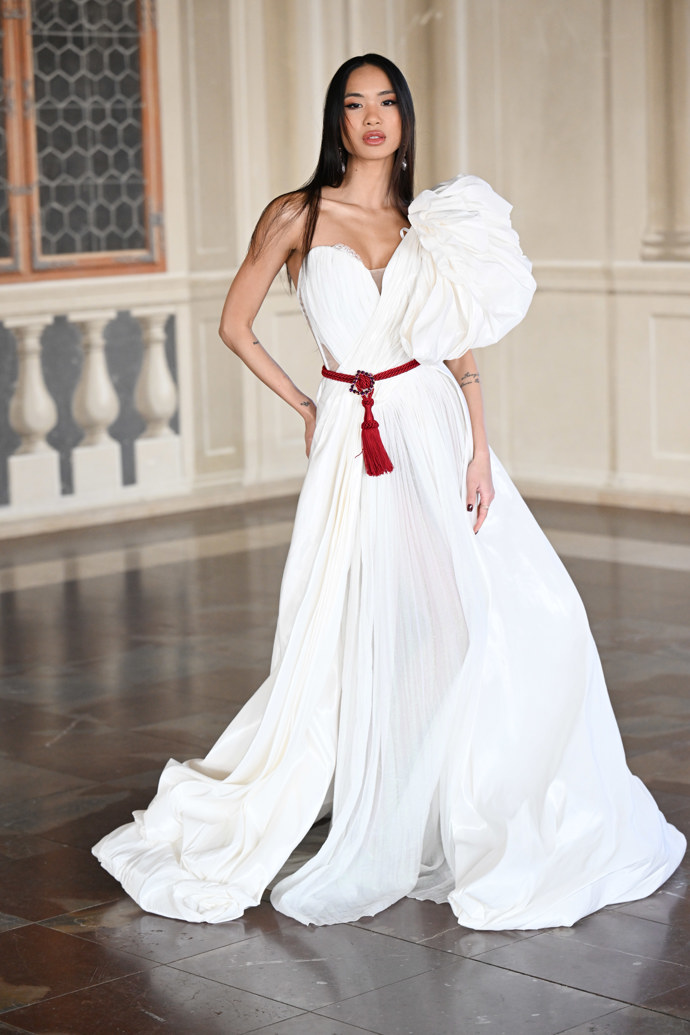 FOTO: Sarah Vu se rozpovídala o vztahu s kamarádkou Mary Zhutíkovou. – stránka 55