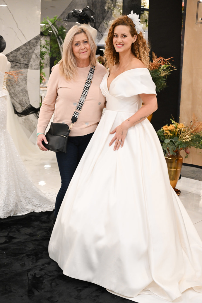 FOTO: Kateřina Pechová ukázala maminku. – stránka 18