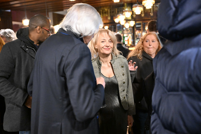 FOTO: Veronika Žilková na premiéře jen zářila. – stránka 32