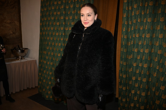 FOTO: Anna Kadeřávková na premiéře Metoda Markovič: Straka. – stránka 6