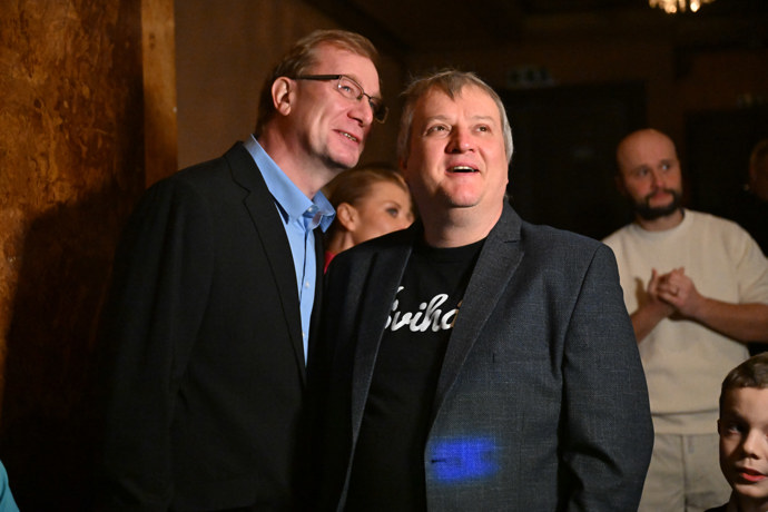 FOTO: Tomáš Jeřábek se rozpovídal o synovi. – stránka 50