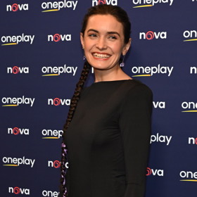 Sarah Haváčová na premiéře série Metoda Markovič: Straka.