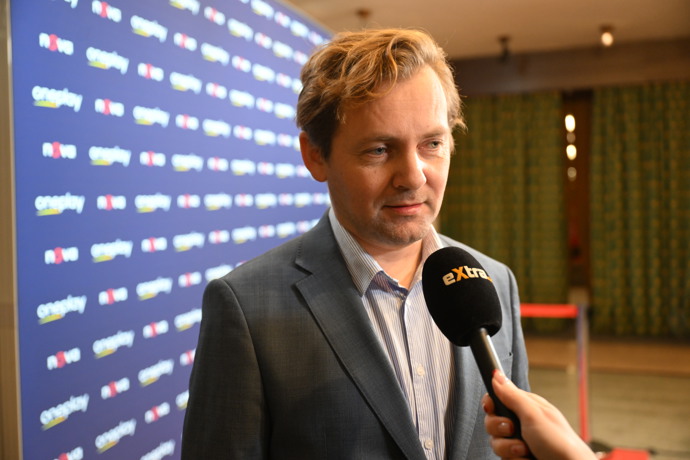 FOTO: Petr Lněnička při rozhovoru pro eXtra.cz. – stránka 14