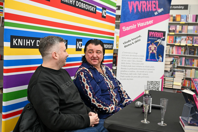 FOTO: Samir Hauser a Martin Pohl. – stránka 4
