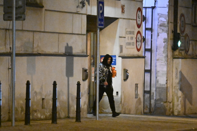 FOTO: Karlos Vémola měl hodně zařizování. – stránka 29