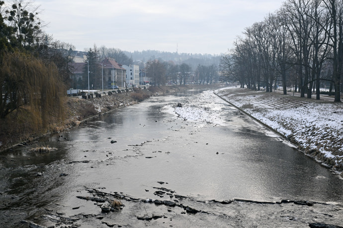 FOTO: Český Těšín a řeka, která město odděluje na poskou a českou část. – stránka 3