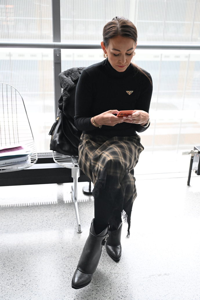 FOTO: Agáta Hanychová u soudu. – stránka 28