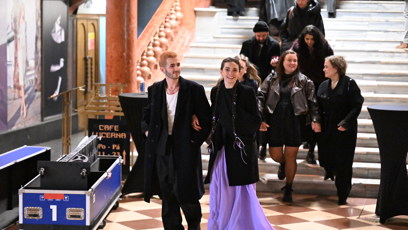 FOTO: Sarah Haváčová v doprovodu kamaráda.