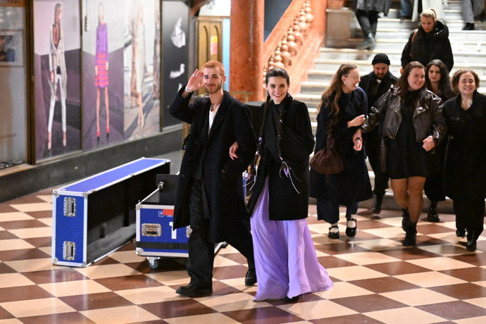 FOTO: Sarah Haváčová byla ve skvělé náladě. – stránka 35