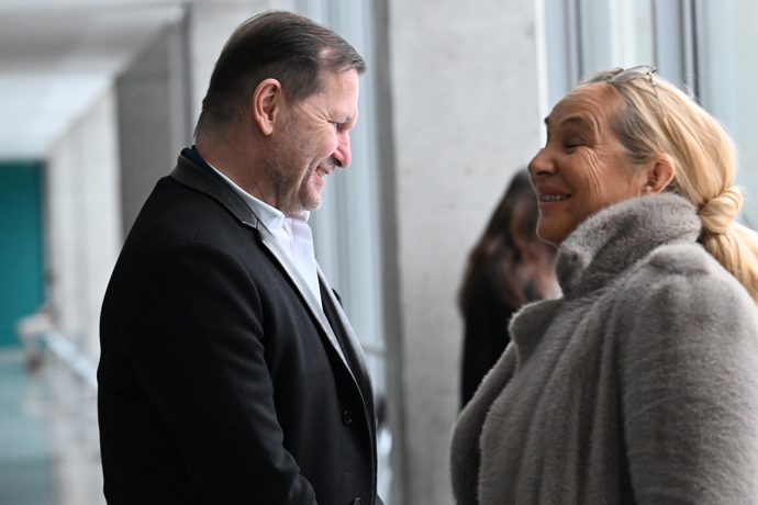 FOTO: Vysmátý Jaromír Soukup. – stránka 27