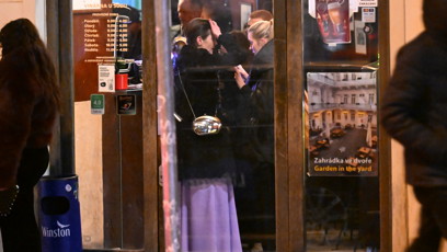 FOTO: Sarah Haváčová šla po premiéře do Vinárny U Sudu.