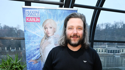 FOTO: Felix Slováček mladší vypadá dobře.