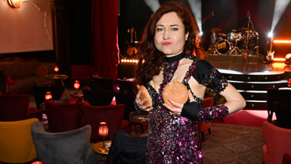 FOTO: Eva Toulová pózuje fotografům eXtra.cz.