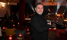 Petr Kolář ve společnosti. 