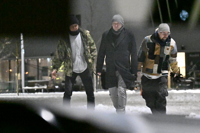 FOTO: Hosté odcházeli ze smutečního karu. – stránka 4