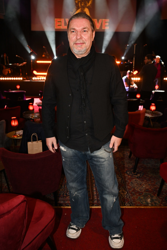 FOTO: Petr Kolář. – stránka 2