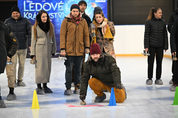 FOTO: Felix Slováček mladší se soustředí. – stránka 11