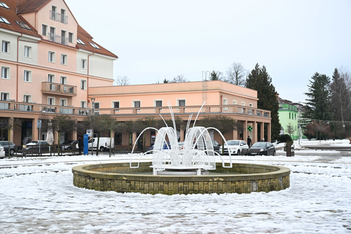 FOTO: Náměstí ve Stochově, kde pobýval Jiří Straka. – stránka 3