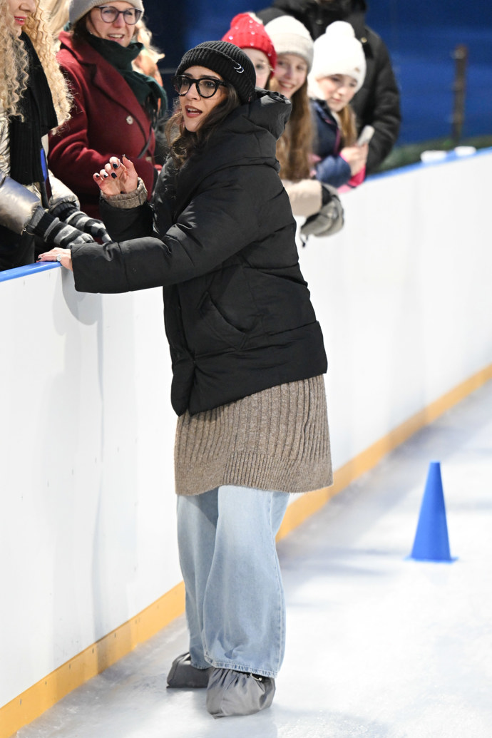 FOTO: Eva Burešová na sebe byla opatrná. – stránka 7