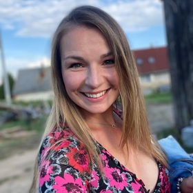 Bára prohrává boj s nemocí.