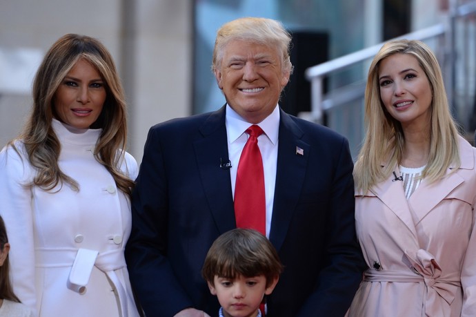 FOTO: První dáma Spojených států Melania Trump a její nevlastní dcera Ivanka údajně v letech 2017 až 2021 sváděly boj o moc v Bílém domě.