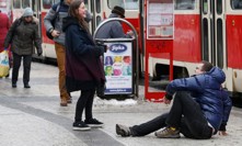 Česko potrápí ledové peklo. Meteorologové varují před nebezpečím úrazů