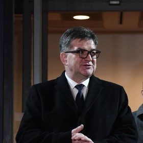 Miroslav Lajčák rezignuje na post poradce slovenského premiéra.